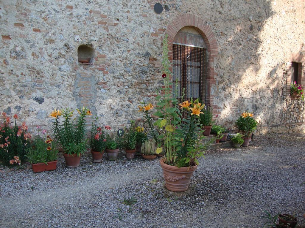 Agriturismo Tre Madonne Monteriggioni Quarto foto